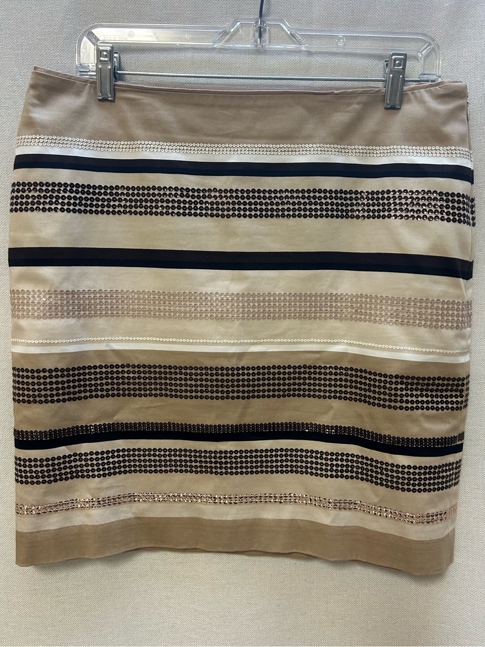 WHBM STRIPED SEQUIN COCKTAIL SKIRT NEUTRAL BEIGE SIZE 10